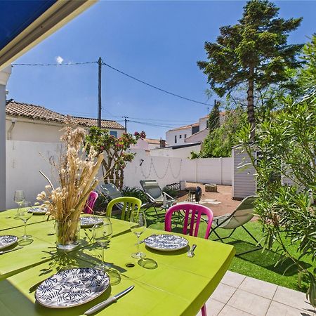 Entre Coeur De Ville Et Plage, Maison Pour 8 Saint-Gilles-Croix-de-Vie Eksteriør bilde