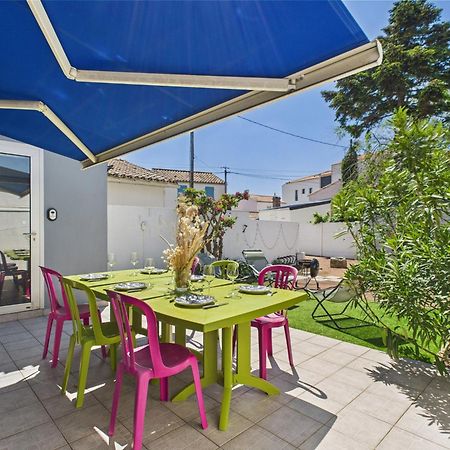 Entre Coeur De Ville Et Plage, Maison Pour 8 Saint-Gilles-Croix-de-Vie Eksteriør bilde